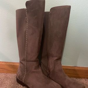 Justice brown boots